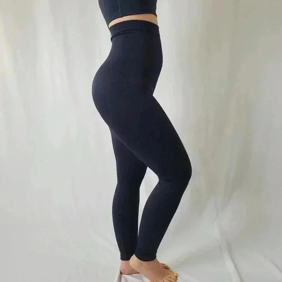 Empetua Black High Waisted Shaping Leggings NWT - S - Picture 2 of 9